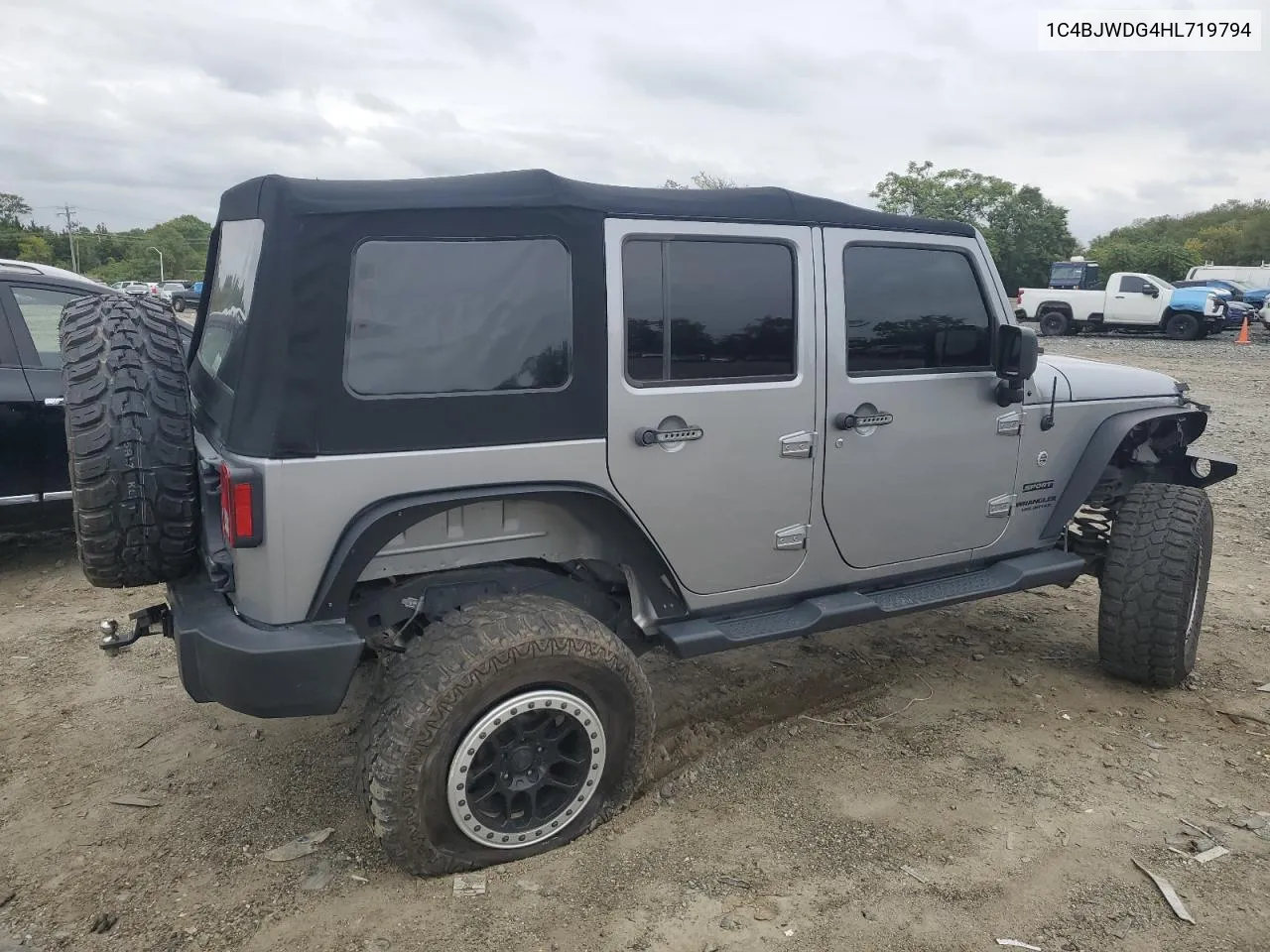 2017 Jeep Wrangler Unlimited Sport VIN: 1C4BJWDG4HL719794 Lot: 72769574