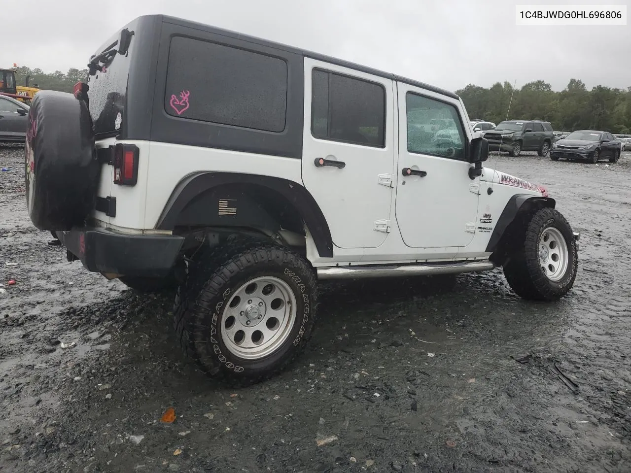 1C4BJWDG0HL696806 2017 Jeep Wrangler Unlimited Sport