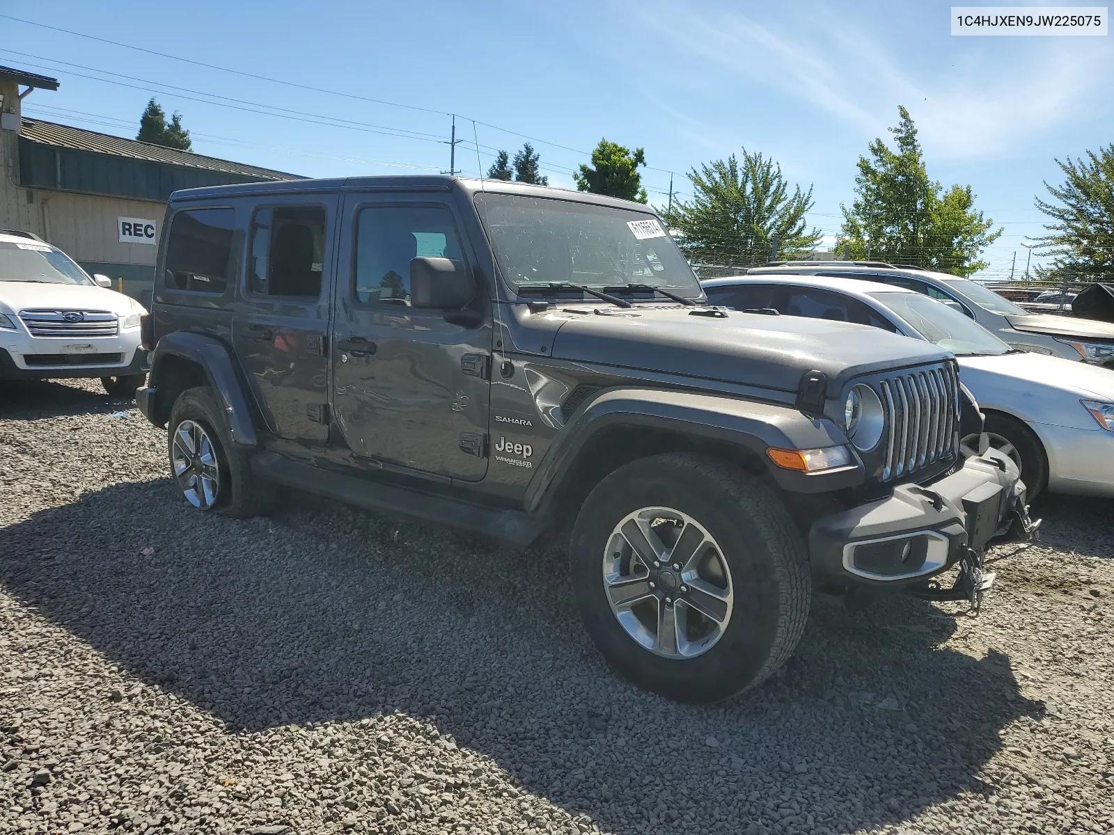 2018 Jeep Wrangler Unlimited Sahara VIN: 1C4HJXEN9JW225075 Lot: 61156514