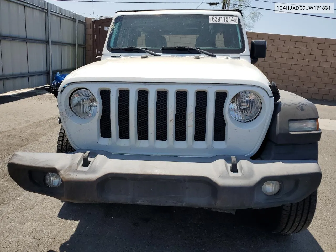 1C4HJXDG9JW171831 2018 Jeep Wrangler Unlimited Sport