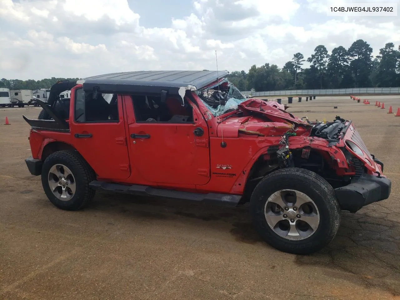 2018 Jeep Wrangler Unlimited Sahara VIN: 1C4BJWEG4JL937402 Lot: 66792534