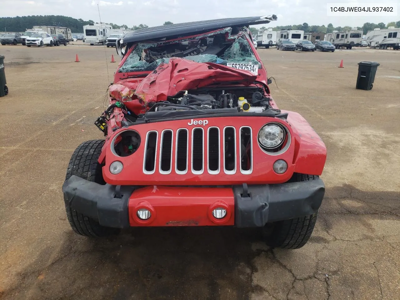 2018 Jeep Wrangler Unlimited Sahara VIN: 1C4BJWEG4JL937402 Lot: 66792534