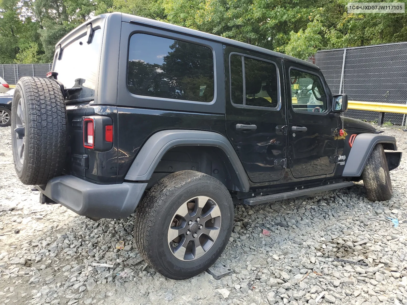 1C4HJXDG7JW117105 2018 Jeep Wrangler Unlimited Sport