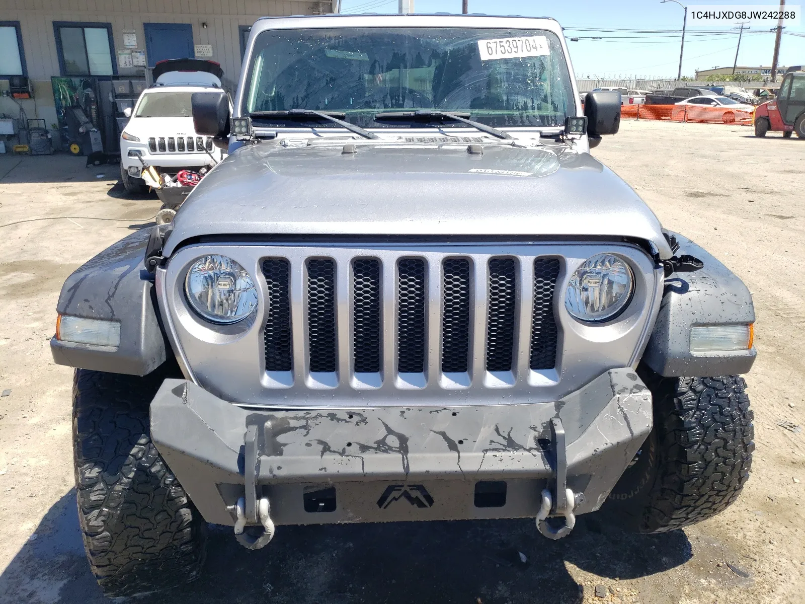 1C4HJXDG8JW242288 2018 Jeep Wrangler Unlimited Sport