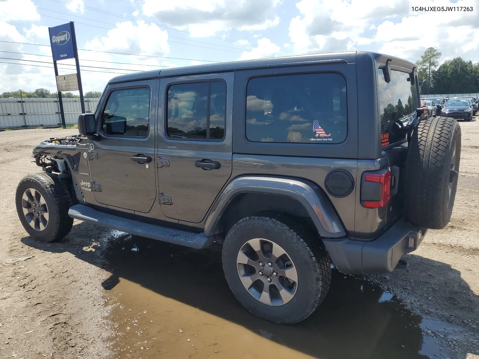 2018 Jeep Wrangler Unlimited Sahara VIN: 1C4HJXEG5JW117263 Lot: 67858254