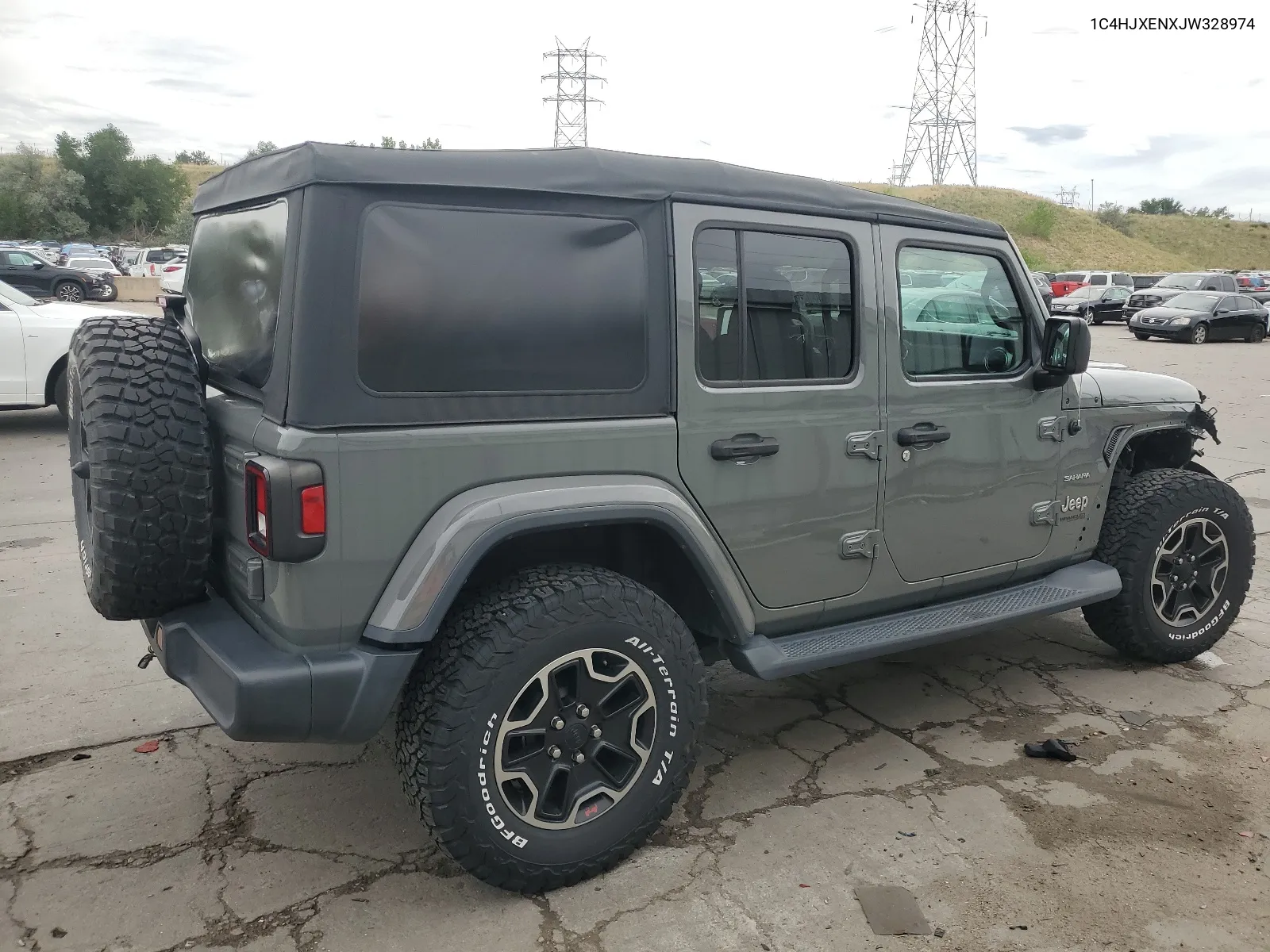 2018 Jeep Wrangler Unlimited Sahara VIN: 1C4HJXENXJW328974 Lot: 67880404