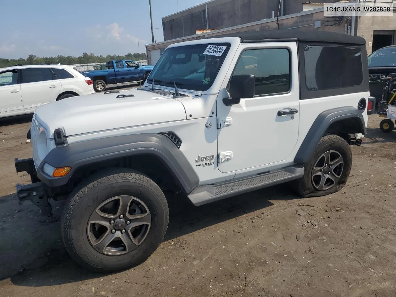 2018 Jeep Wrangler Sport VIN: 1C4GJXAN5JW282858 Lot: 69280534