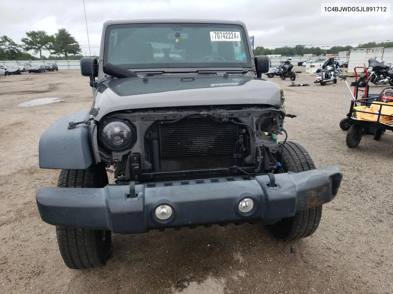 2018 Jeep Wrangler Unlimited Sport VIN: 1C4BJWDG5JL891712 Lot: 70742224