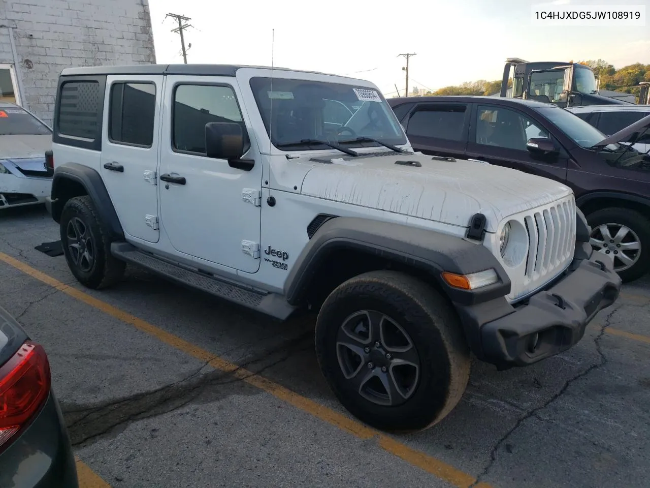 2018 Jeep Wrangler Unlimited Sport VIN: 1C4HJXDG5JW108919 Lot: 70990854