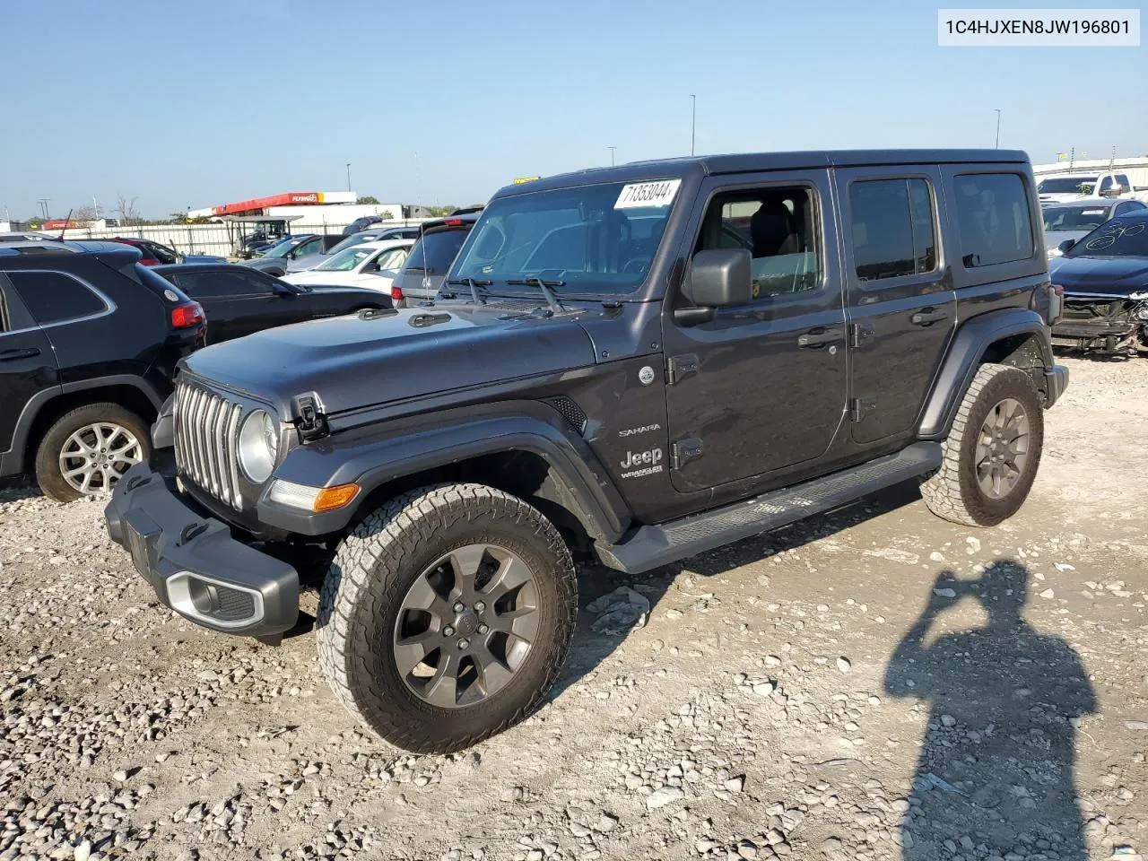 2018 Jeep Wrangler Unlimited Sahara VIN: 1C4HJXEN8JW196801 Lot: 71353044