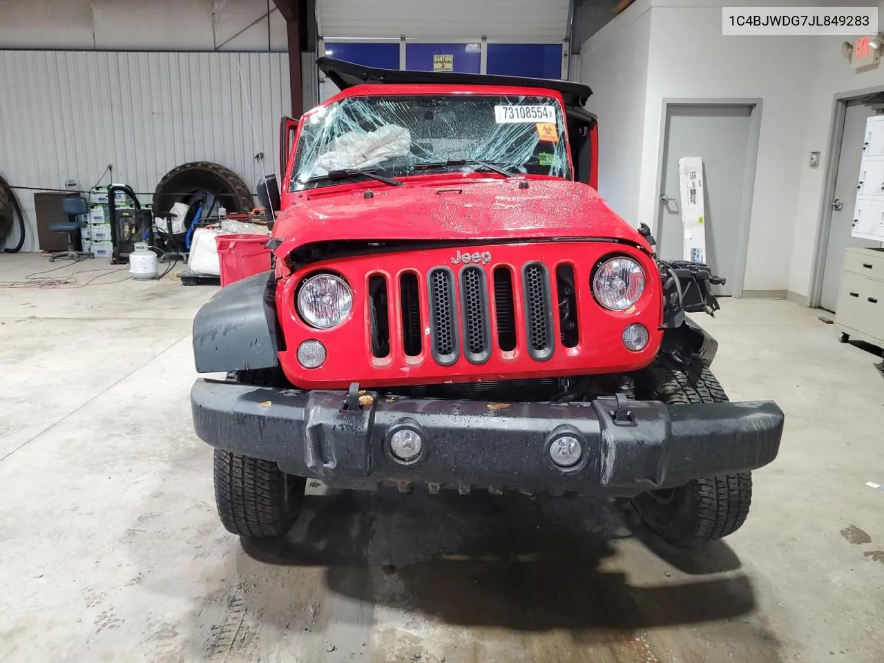 1C4BJWDG7JL849283 2018 Jeep Wrangler Unlimited Sport