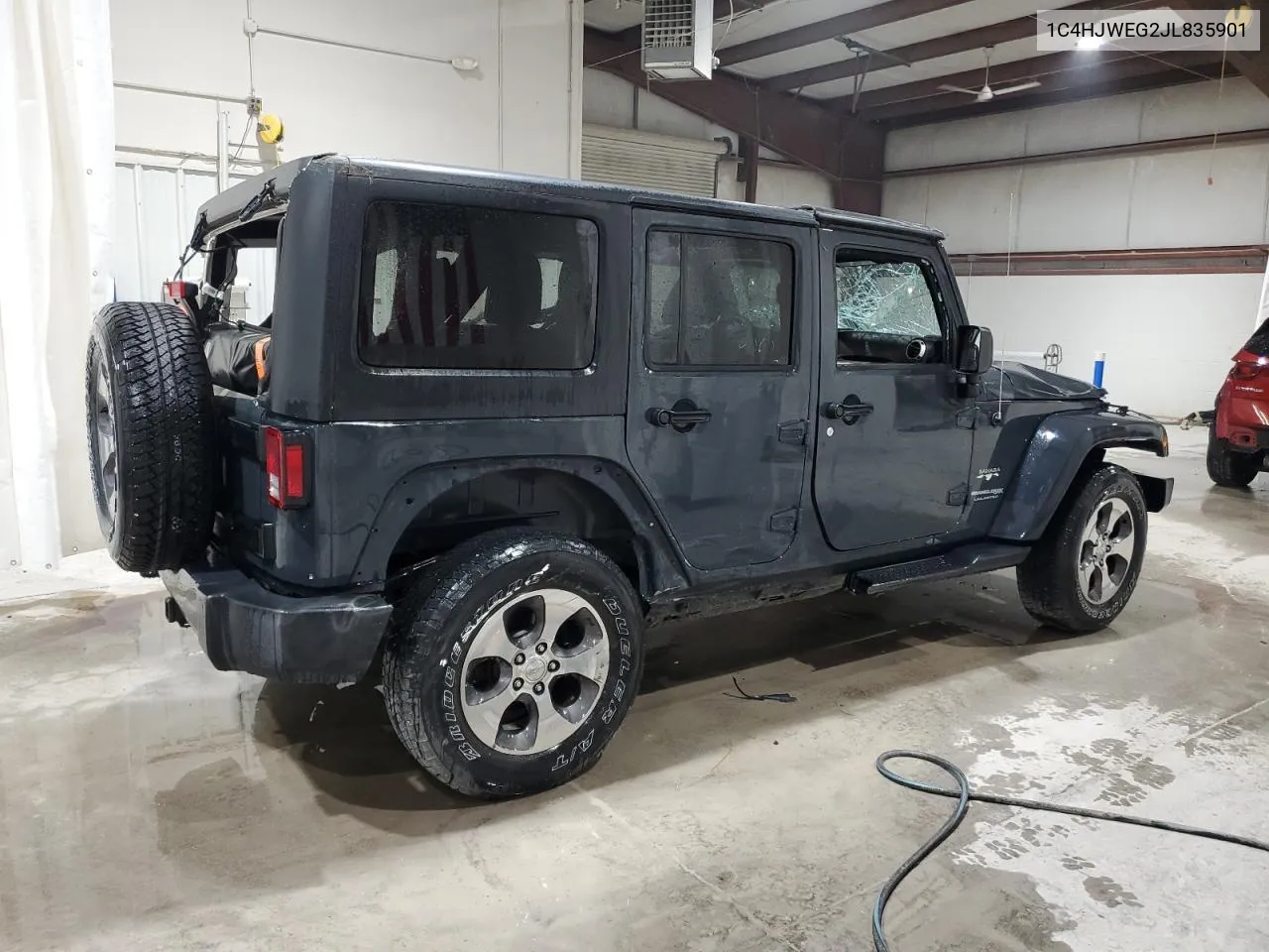 2018 Jeep Wrangler Unlimited Sahara VIN: 1C4HJWEG2JL835901 Lot: 74591474