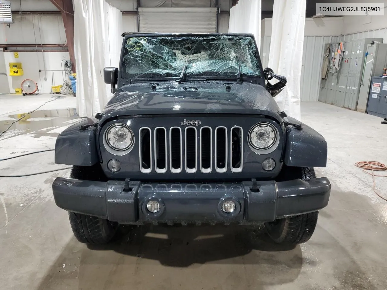 2018 Jeep Wrangler Unlimited Sahara VIN: 1C4HJWEG2JL835901 Lot: 74591474