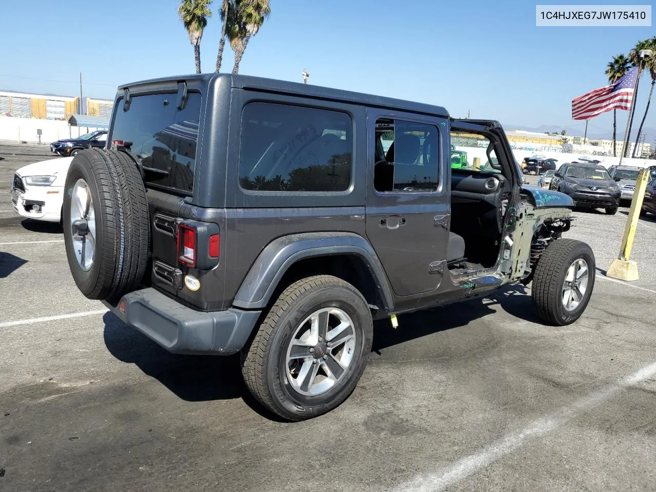 2018 Jeep Wrangler Unlimited Sahara VIN: 1C4HJXEG7JW175410 Lot: 74721374