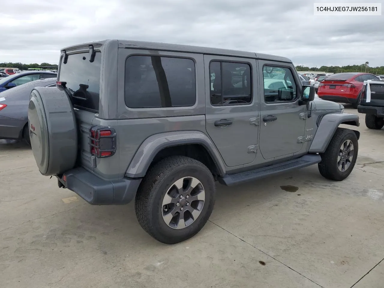 2018 Jeep Wrangler Unlimited Sahara VIN: 1C4HJXEG7JW256181 Lot: 74901974