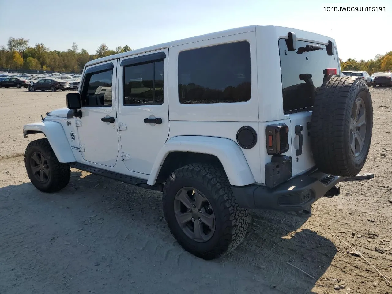 1C4BJWDG9JL885198 2018 Jeep Wrangler Unlimited Sport