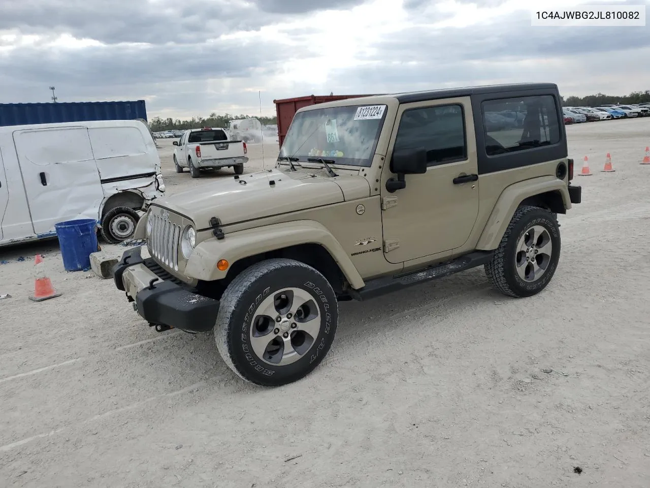 2018 Jeep Wrangler Sahara VIN: 1C4AJWBG2JL810082 Lot: 81231224