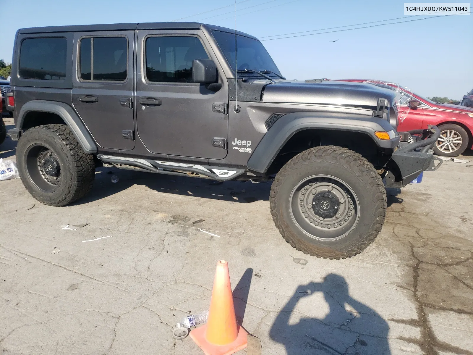 1C4HJXDG7KW511043 2019 Jeep Wrangler Unlimited Sport