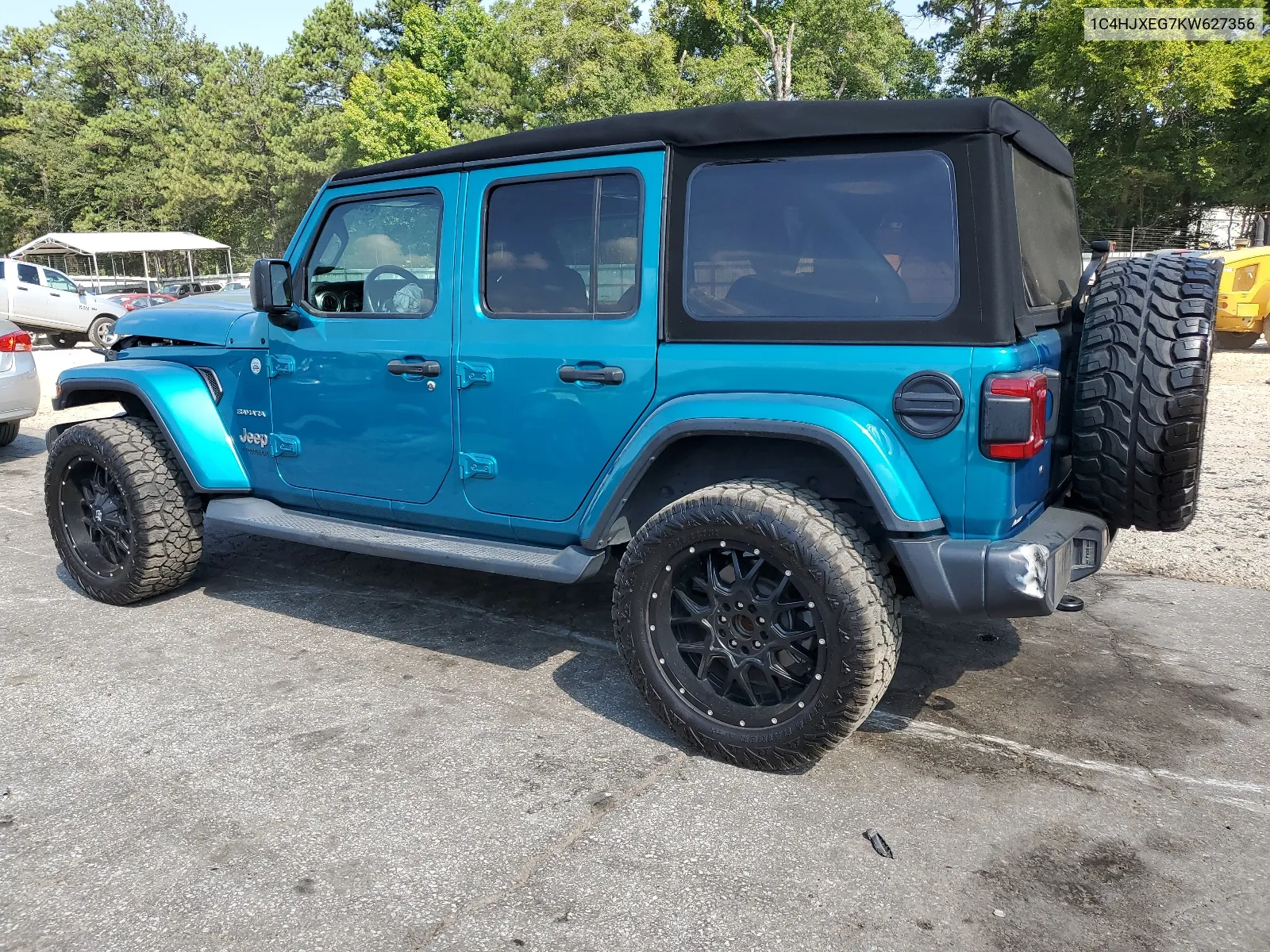 2019 Jeep Wrangler Unlimited Sahara VIN: 1C4HJXEG7KW627356 Lot: 68582374