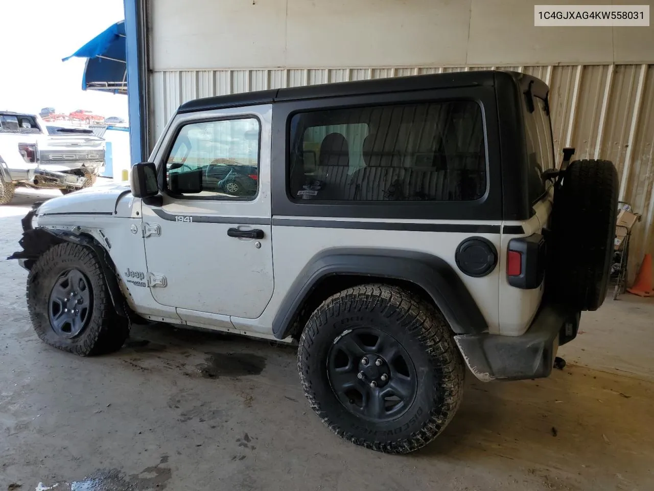 2019 Jeep Wrangler Sport VIN: 1C4GJXAG4KW558031 Lot: 70143264