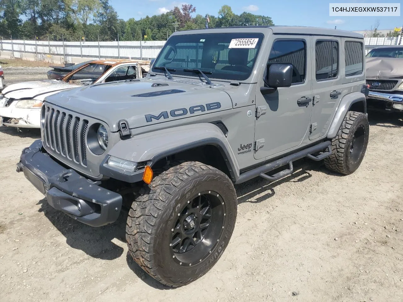 2019 Jeep Wrangler Unlimited Sahara VIN: 1C4HJXEGXKW537117 Lot: 72555854