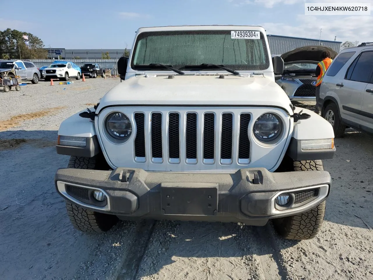 2019 Jeep Wrangler Unlimited Sahara VIN: 1C4HJXEN4KW620718 Lot: 74939304