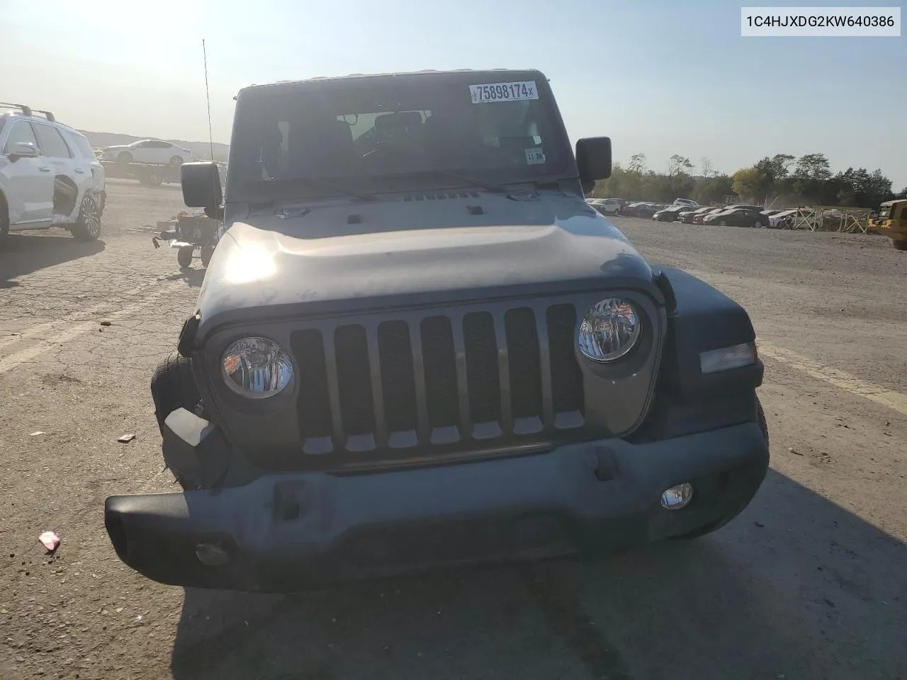 1C4HJXDG2KW640386 2019 Jeep Wrangler Unlimited Sport