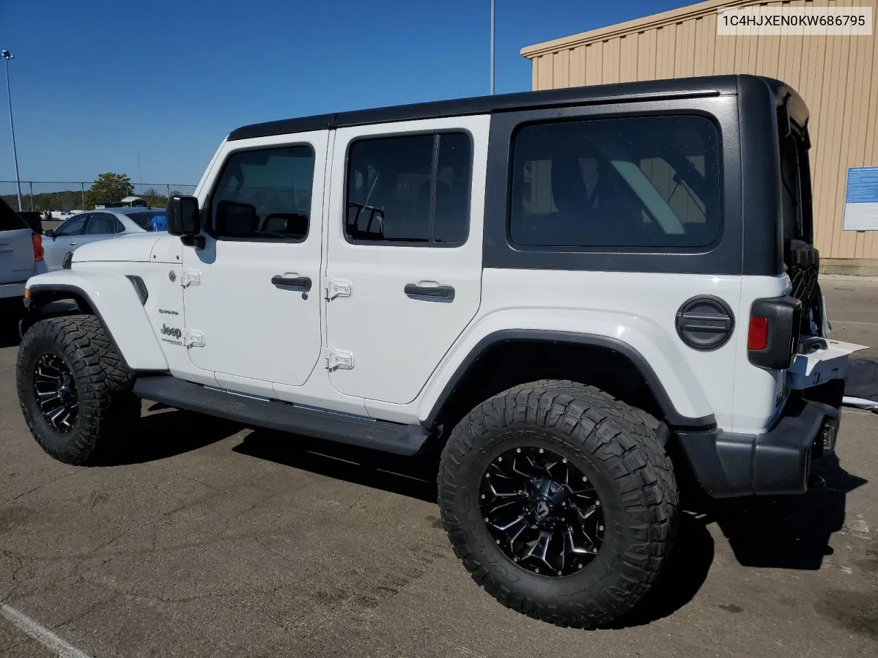 1C4HJXEN0KW686795 2019 Jeep Wrangler Unlimited Sahara