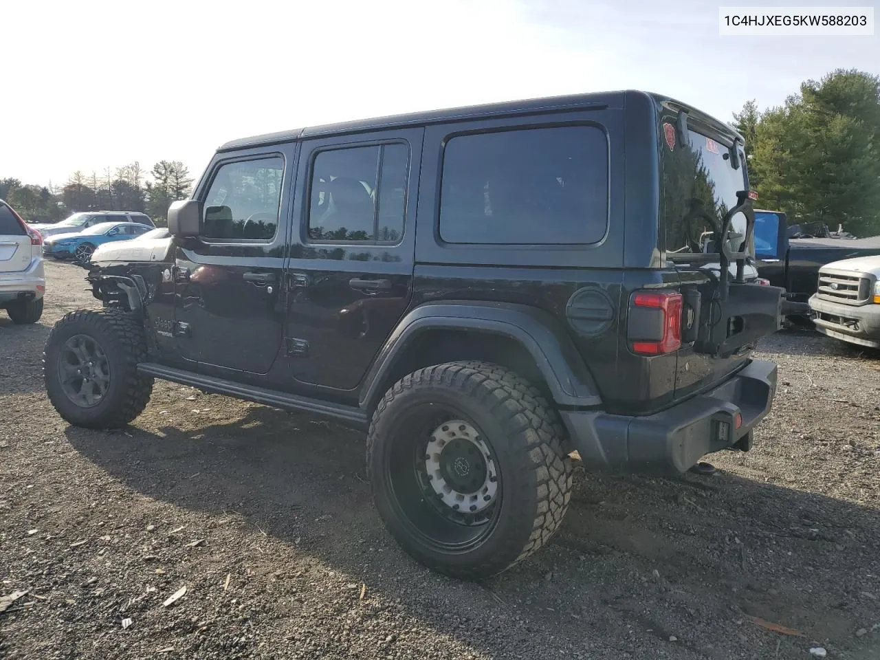 2019 Jeep Wrangler Unlimited Sahara VIN: 1C4HJXEG5KW588203 Lot: 80257574