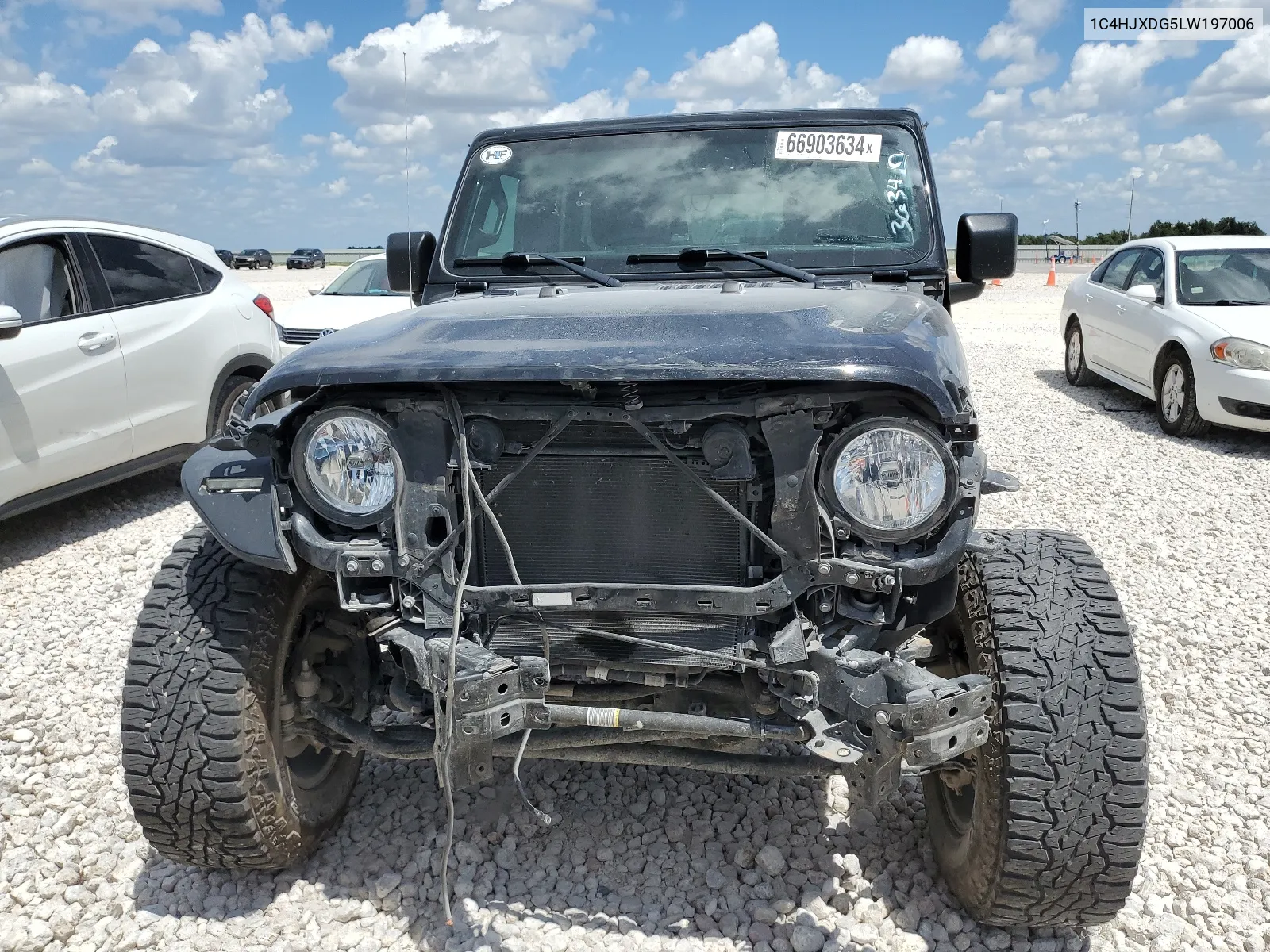 2020 Jeep Wrangler Unlimited Sport VIN: 1C4HJXDG5LW197006 Lot: 66903634