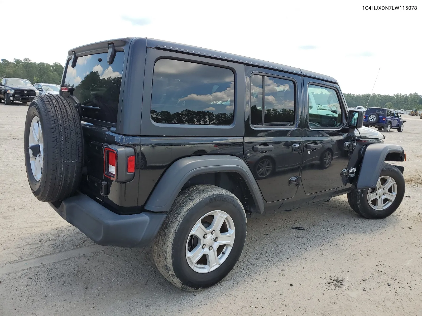 2020 Jeep Wrangler Unlimited Sport VIN: 1C4HJXDN7LW115078 Lot: 67439404