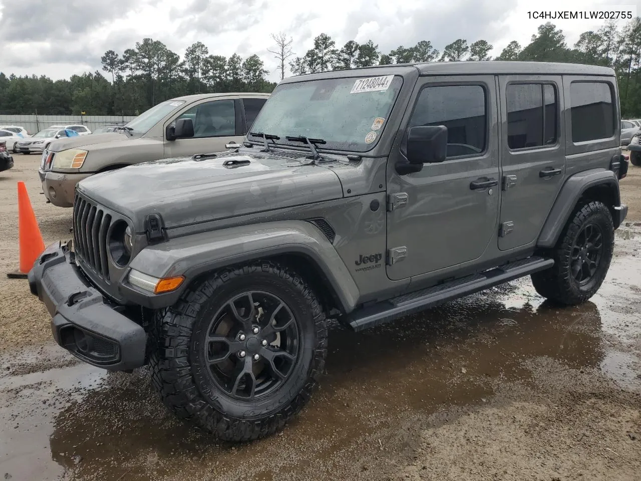 2020 Jeep Wrangler Unlimited Sahara VIN: 1C4HJXEM1LW202755 Lot: 71248044