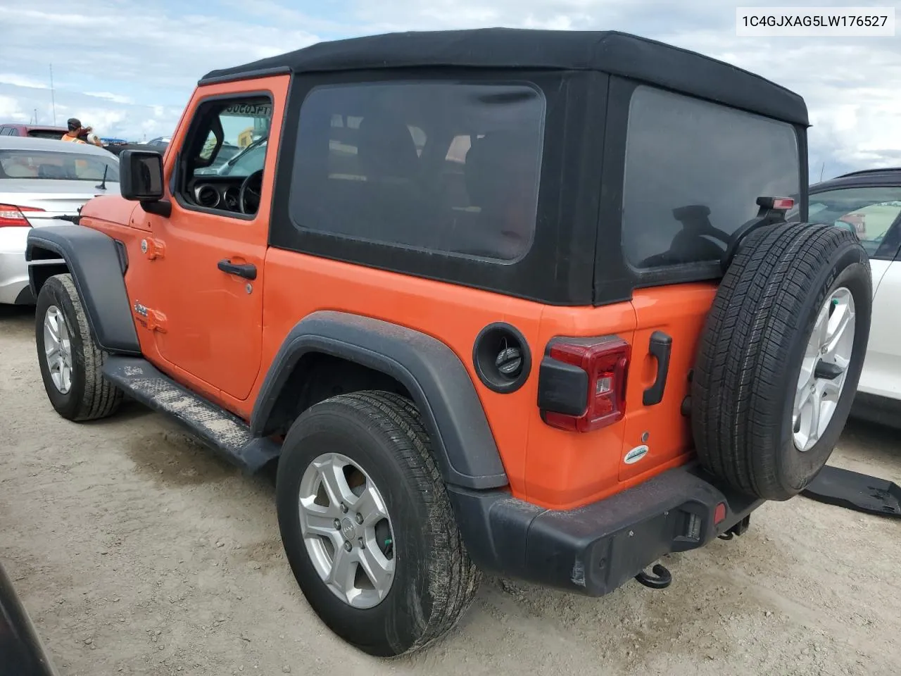 2020 Jeep Wrangler Sport VIN: 1C4GJXAG5LW176527 Lot: 74289884