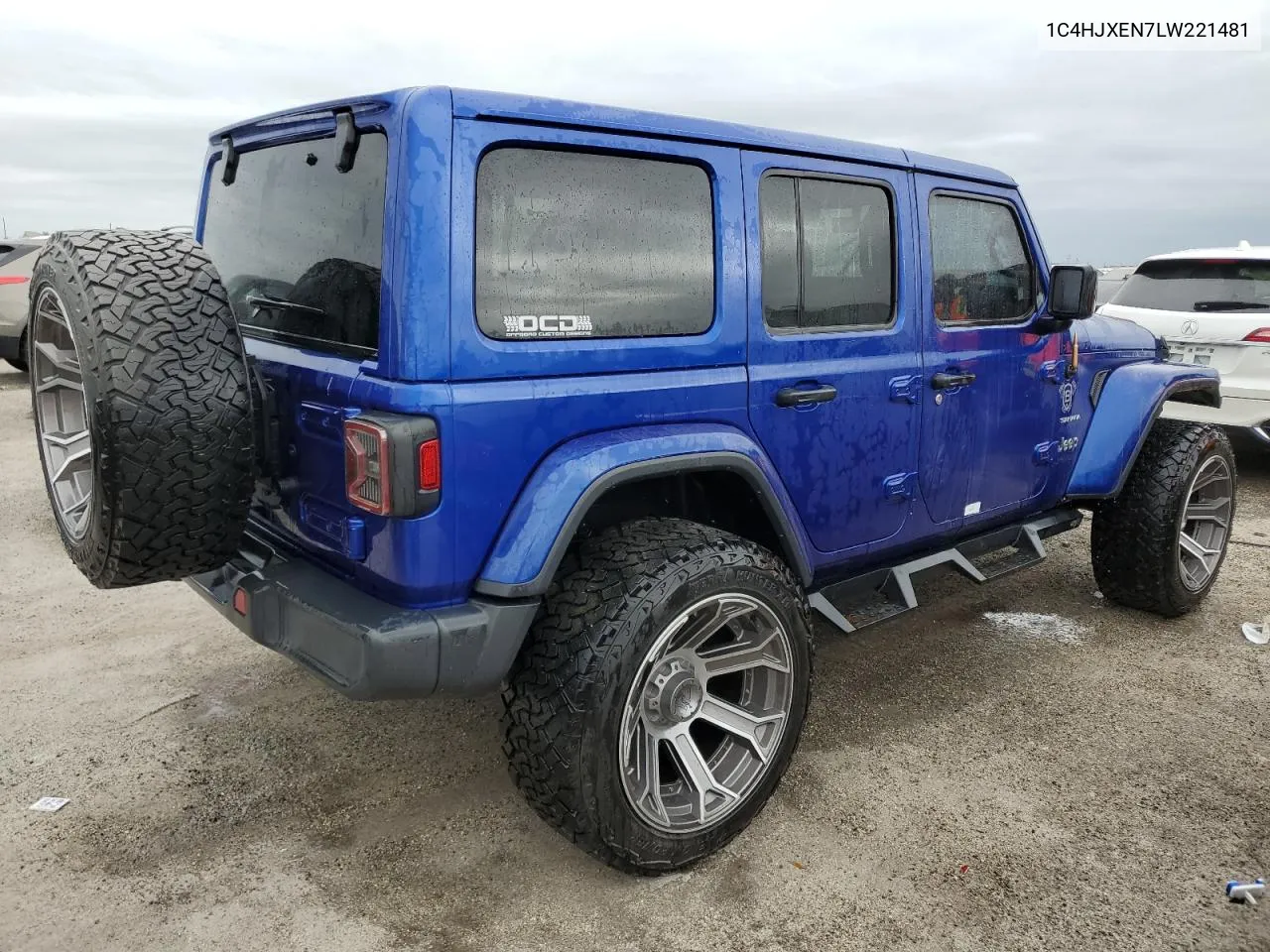 2020 Jeep Wrangler Unlimited Sahara VIN: 1C4HJXEN7LW221481 Lot: 76050664