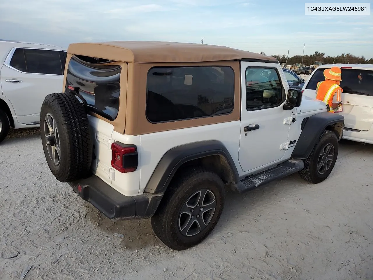 2020 Jeep Wrangler Sport VIN: 1C4GJXAG5LW246981 Lot: 77233814