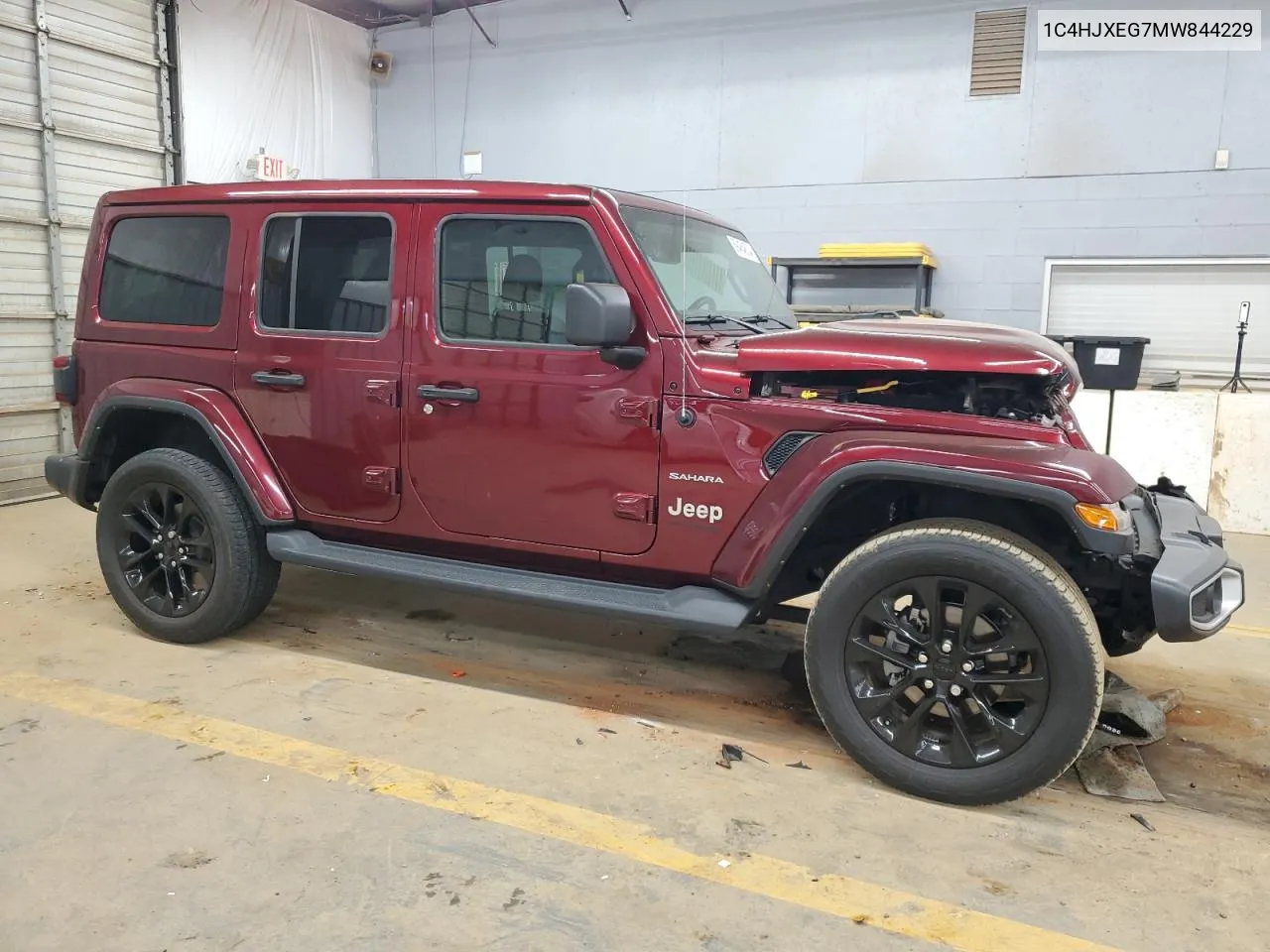 1C4HJXEG7MW844229 2021 Jeep Wrangler Unlimited Sahara