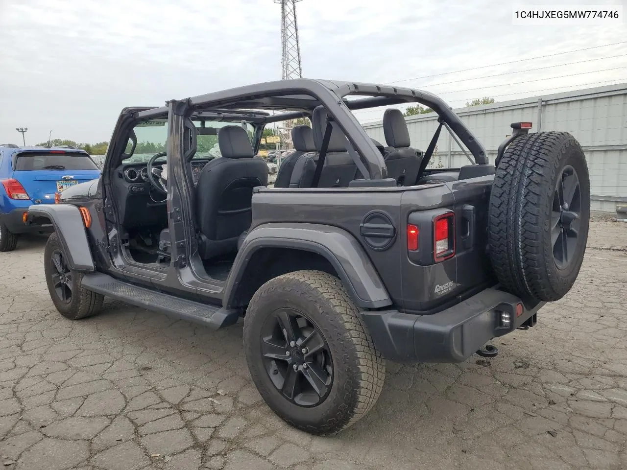 1C4HJXEG5MW774746 2021 Jeep Wrangler Unlimited Sahara