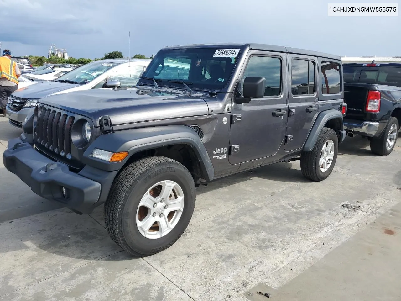 2021 Jeep Wrangler Unlimited Sport VIN: 1C4HJXDN5MW555575 Lot: 74689764