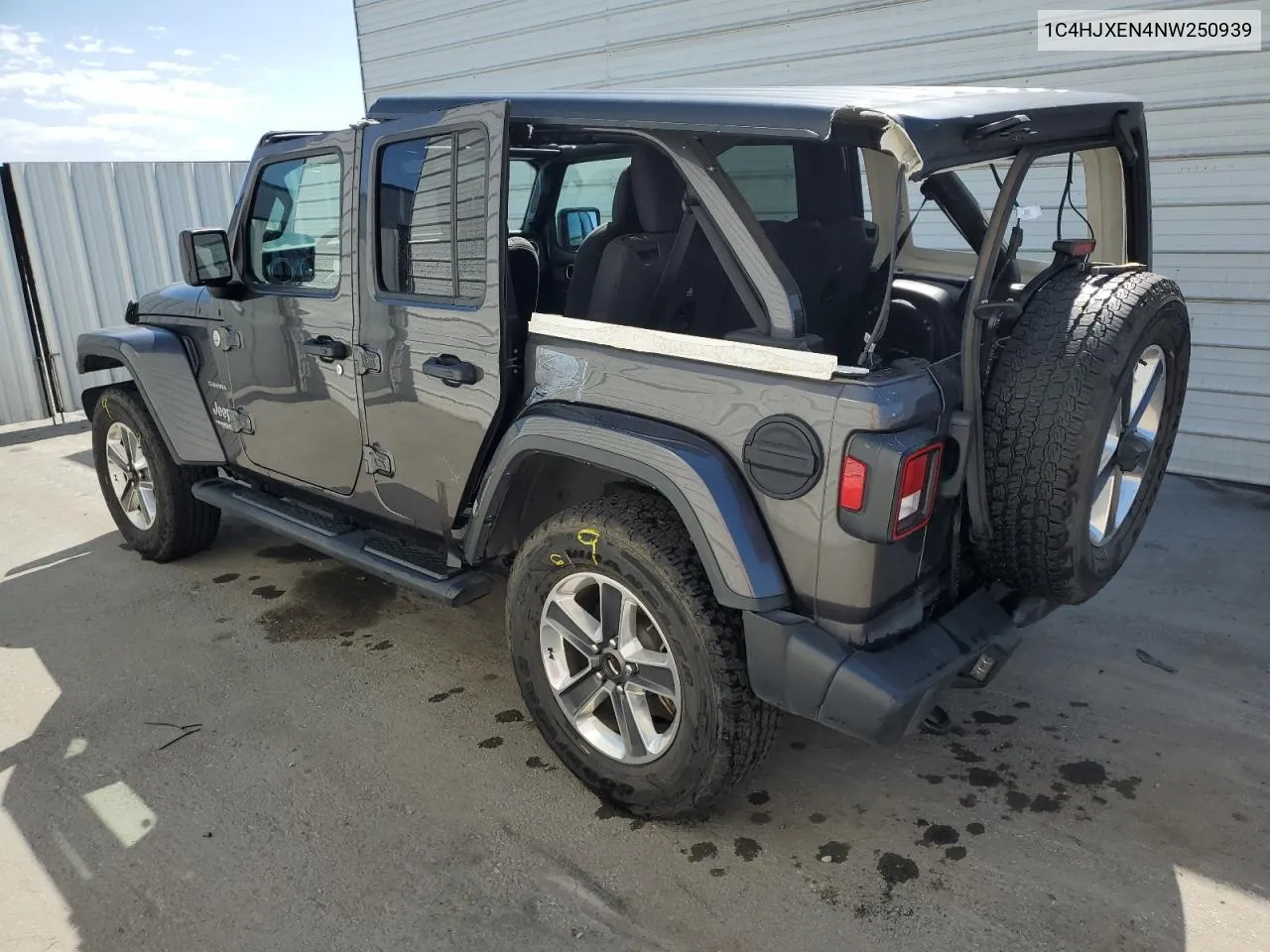 2022 Jeep Wrangler Unlimited Sahara VIN: 1C4HJXEN4NW250939 Lot: 71790514