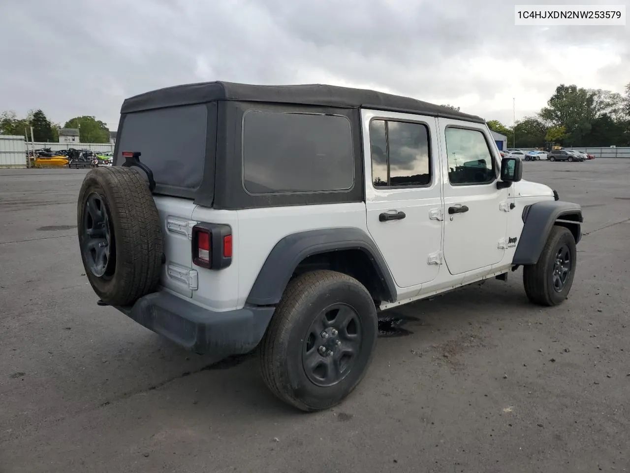 2022 Jeep Wrangler Unlimited Sport VIN: 1C4HJXDN2NW253579 Lot: 73274214