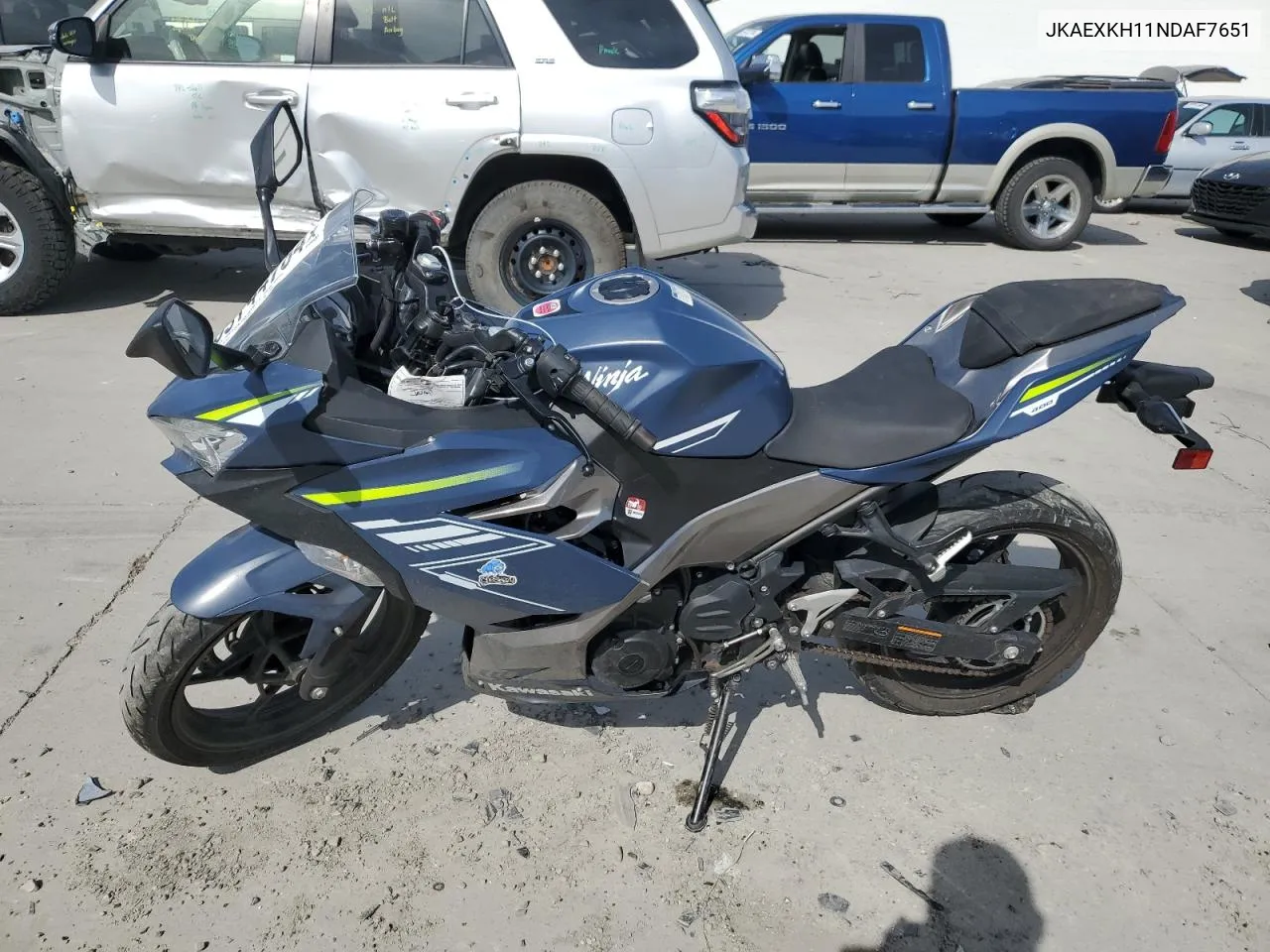 2022 Kawasaki Ex400 VIN: JKAEXKH11NDAF7651 Lot: 59744784