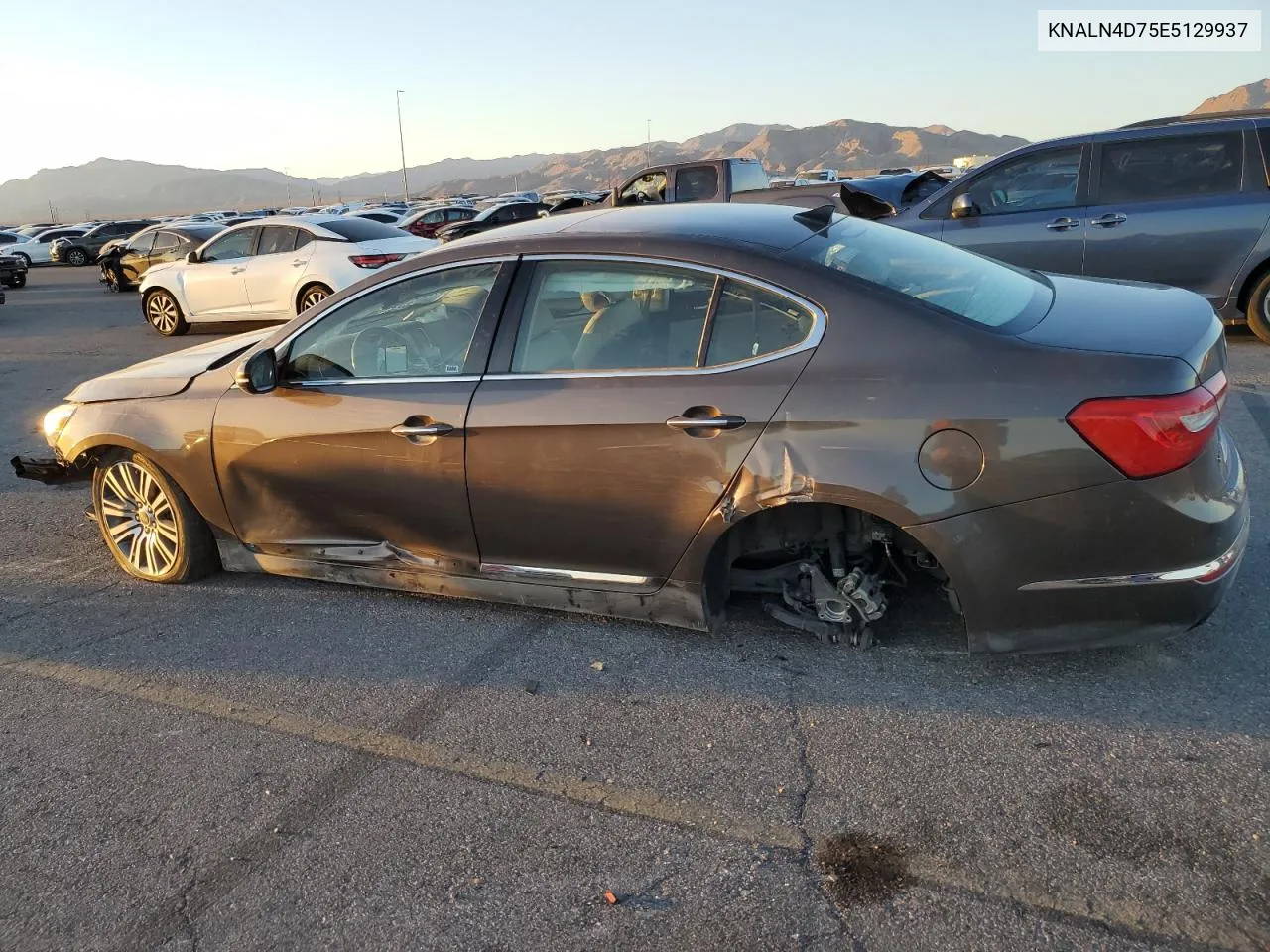 2014 Kia Cadenza Premium VIN: KNALN4D75E5129937 Lot: 76095514