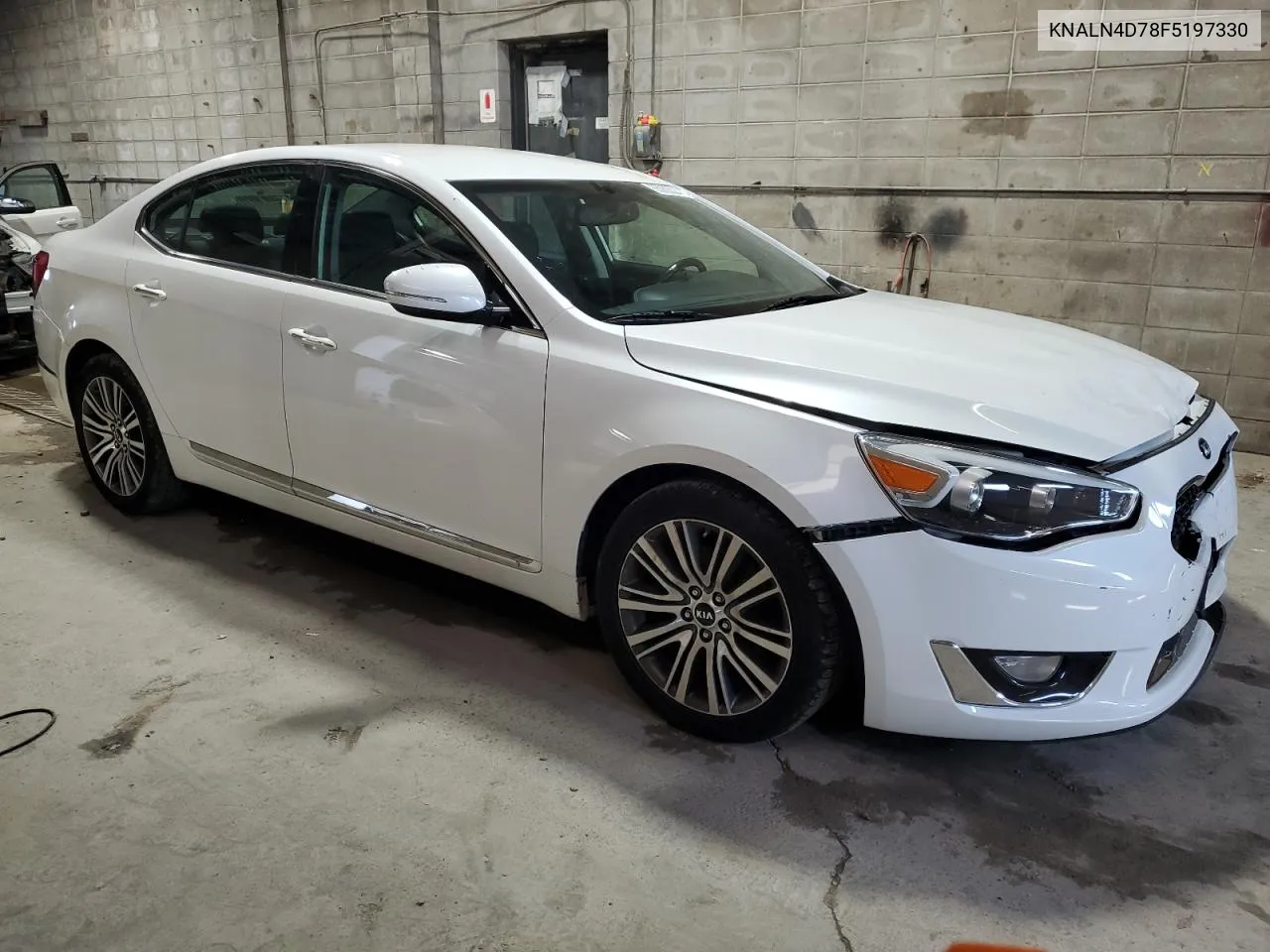 2015 Kia Cadenza Premium VIN: KNALN4D78F5197330 Lot: 65936324