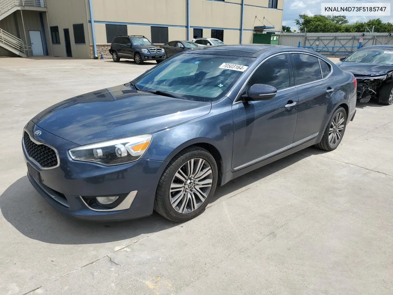 2015 Kia Cadenza Premium VIN: KNALN4D73F5185747 Lot: 70503164