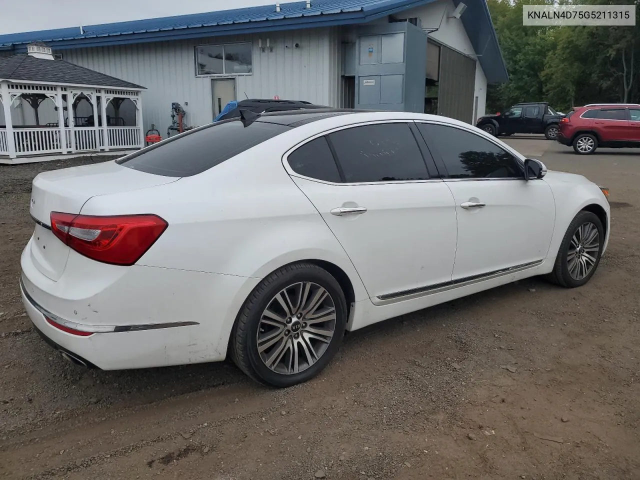 KNALN4D75G5211315 2016 Kia Cadenza Luxury