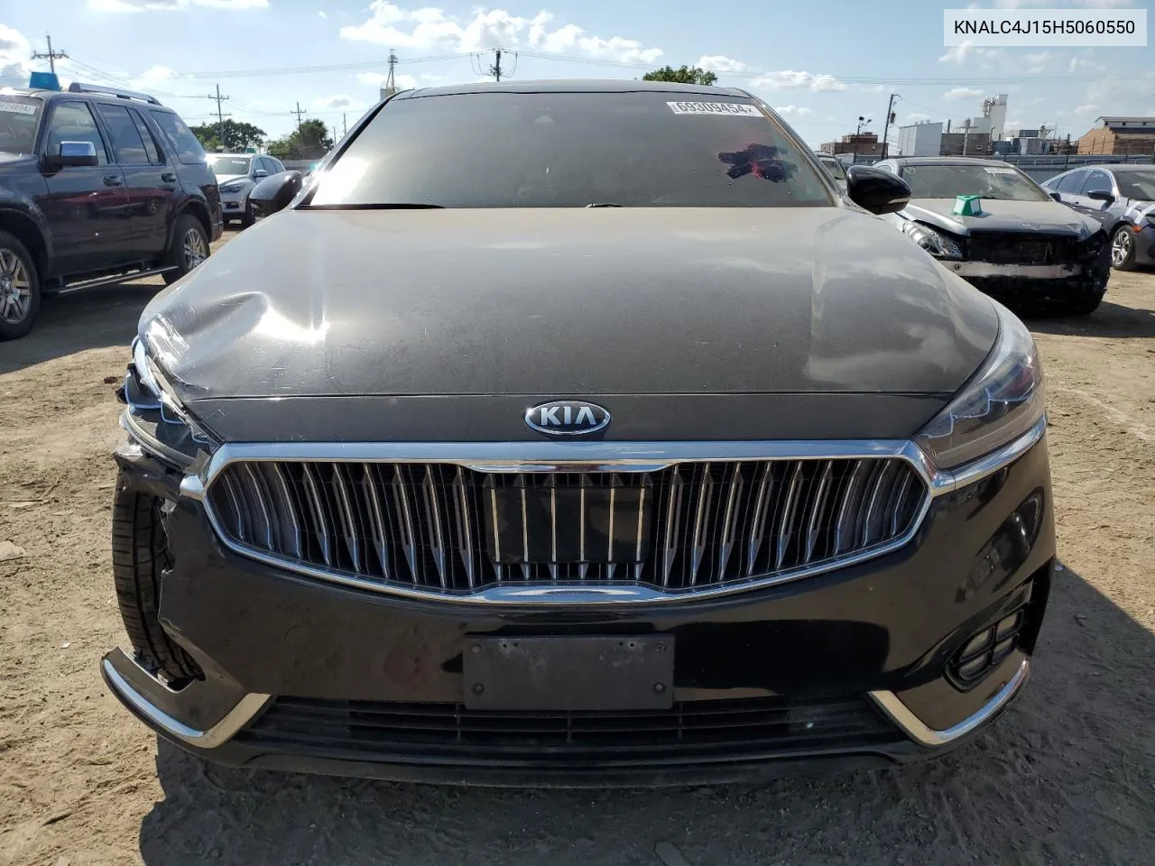 2017 Kia Cadenza Premium VIN: KNALC4J15H5060550 Lot: 69309454