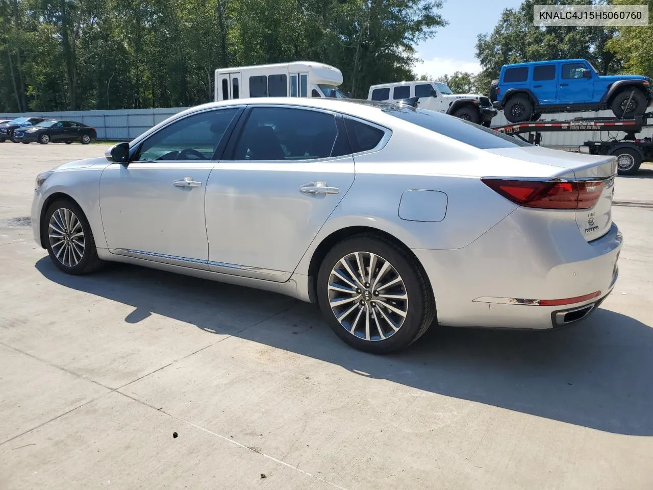 2017 Kia Cadenza Premium VIN: KNALC4J15H5060760 Lot: 70795214