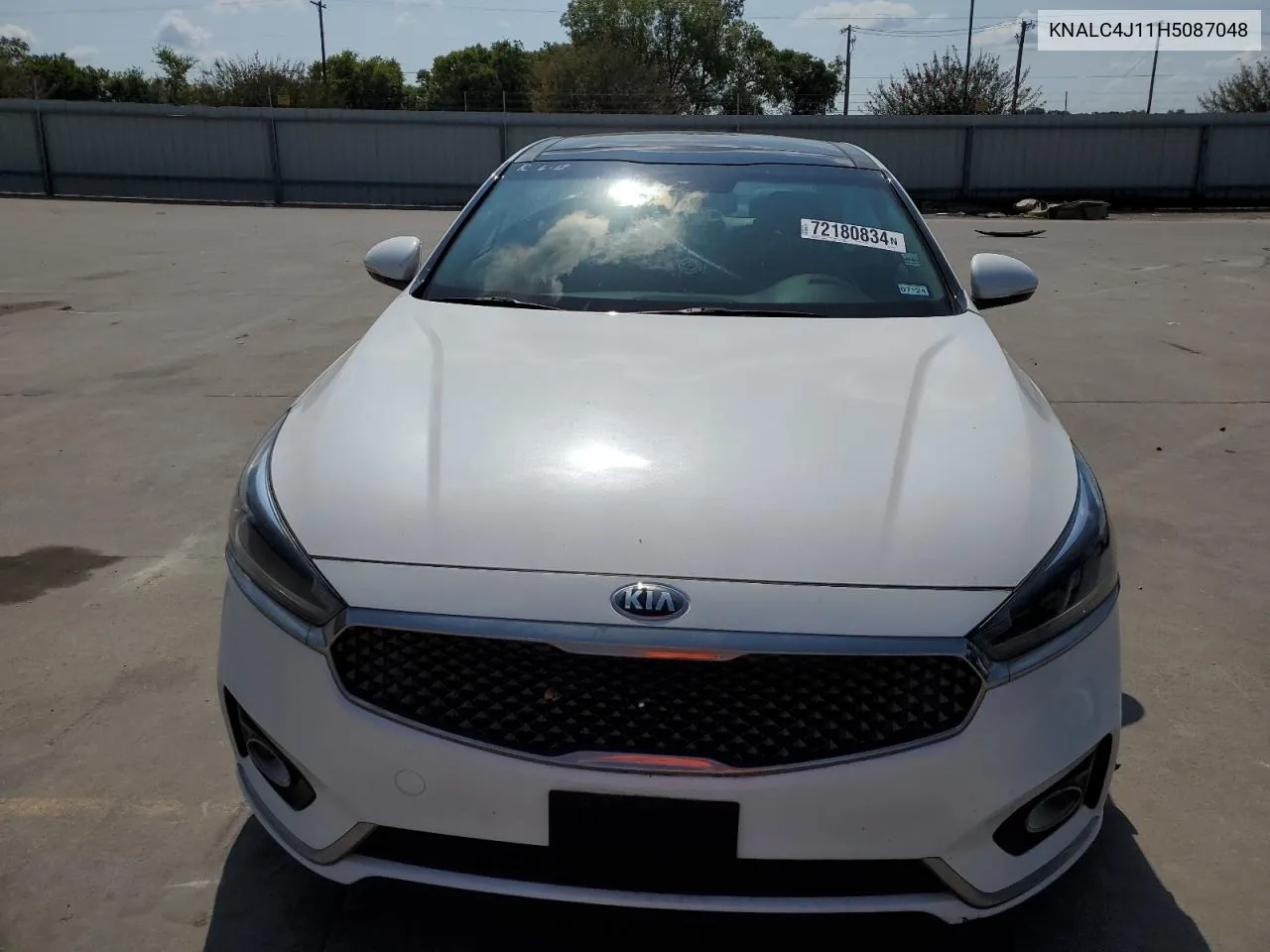 KNALC4J11H5087048 2017 Kia Cadenza Premium