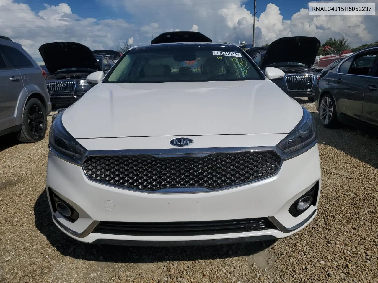 KNALC4J15H5052237 2017 Kia Cadenza Premium