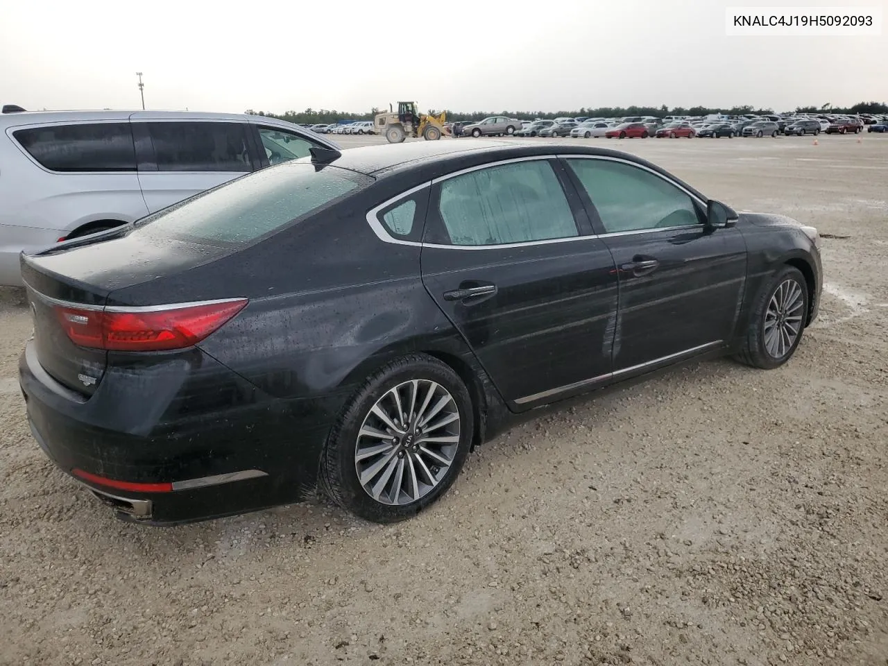 2017 Kia Cadenza Premium VIN: KNALC4J19H5092093 Lot: 74177624